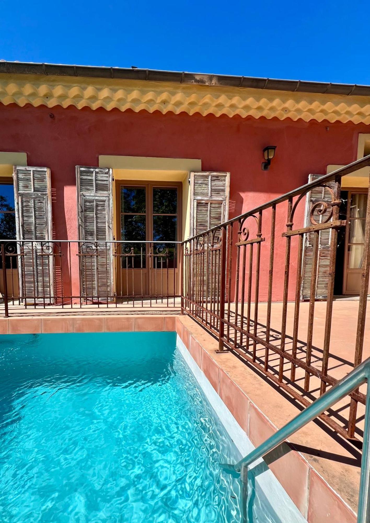 Vinauberge Poilhes Quarto foto